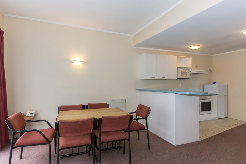 Fernhill Motor Lodge Lower Hutt Eksteriør bilde