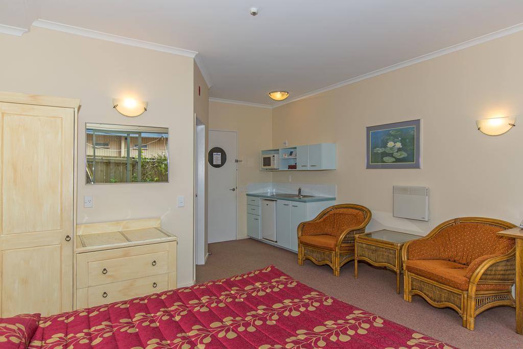 Fernhill Motor Lodge Lower Hutt Eksteriør bilde