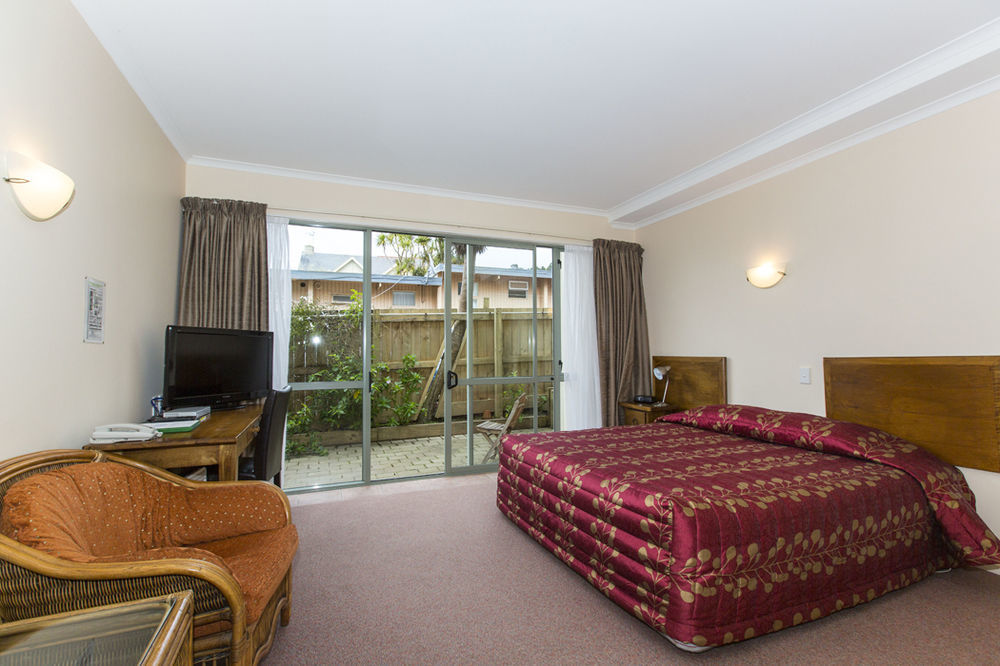 Fernhill Motor Lodge Lower Hutt Eksteriør bilde